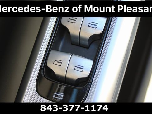 Used 2025 Mercedes-Benz E 350 4MATIC Sedan image 18