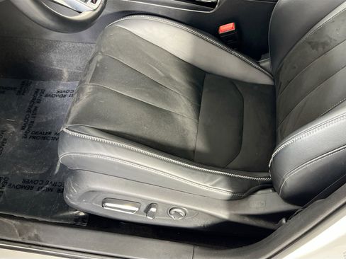 Used 2024 Acura Integra A-Spec image 18