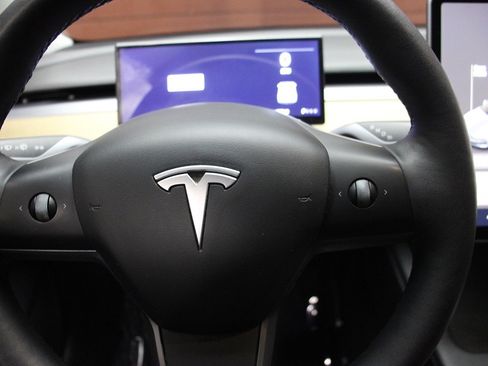 Used 2022 Tesla Model 3 Long Range image 28