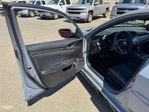 Used 2021 Honda Civic Sport image 22