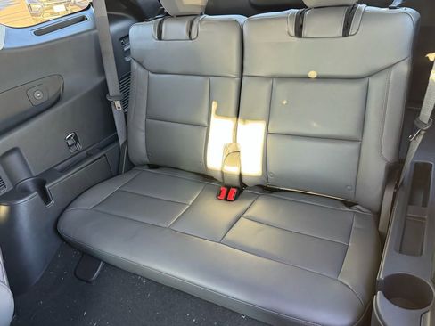 New 2026 Ford Explorer Active w/ Active Comfort Package image 9