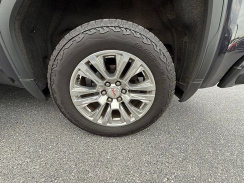 Used 2022 GMC Sierra 1500 Denali AWD/4WD image 19