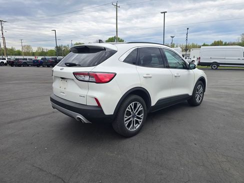Used 2021 Ford Escape SEL w/ Technology Package AWD/4WD image 3