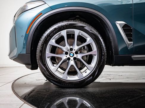 Used 2025 BMW X5 xDrive40i image 13