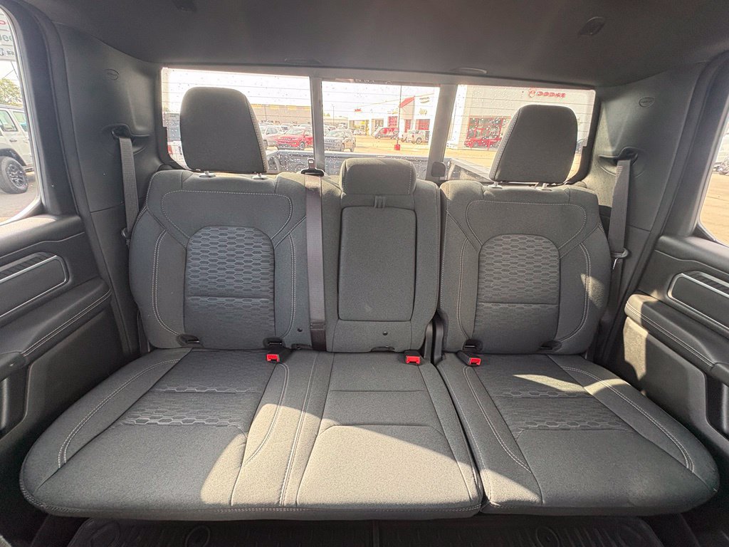Used 2025 RAM 1500 Big Horn AWD/4WD image 28