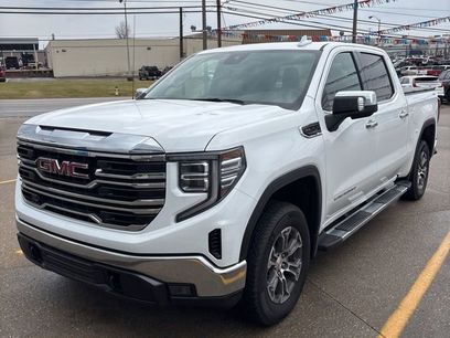 Used 2026 GMC Sierra 1500 SLT w/ SLT Convenience Package