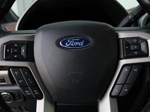 Used 2022 Ford F350 Platinum w/ Tremor Off-Road Package image 11