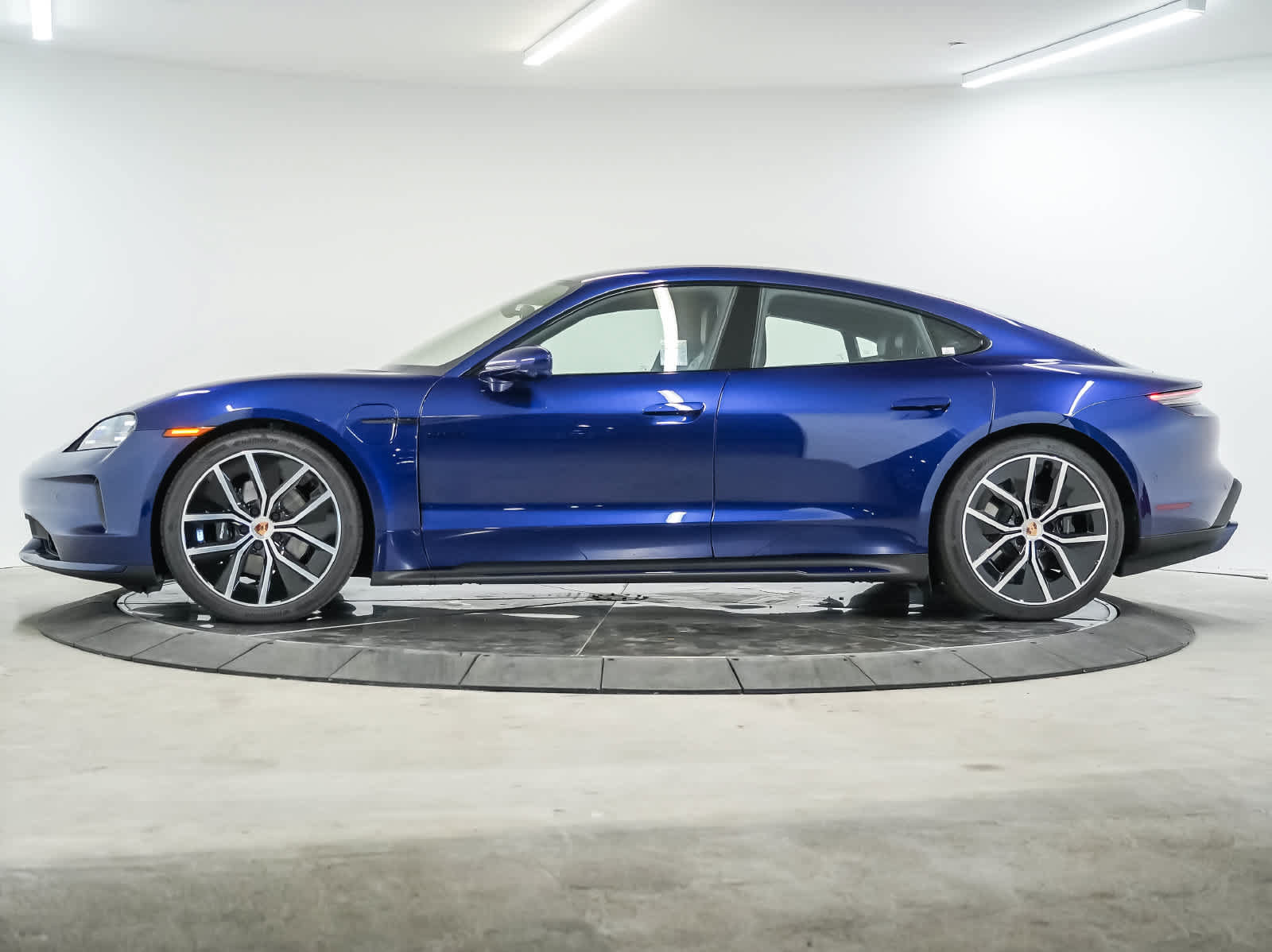 Certified 2026 Porsche Taycan RWD image 2