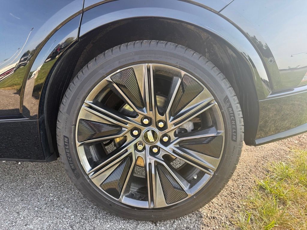 Certified 2025 Cadillac Lyriq Sport w/ Nappa Leather Package AWD/4WD image 16