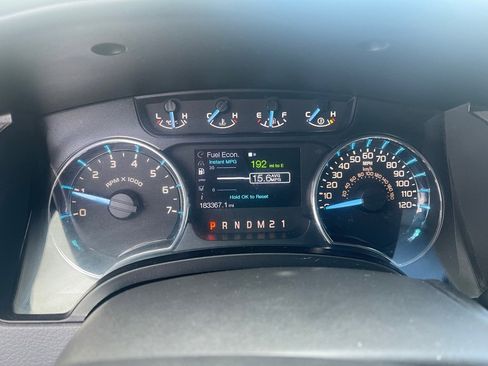 Used 2012 Ford F150 XLT w/ XLT Chrome Pkg image 12