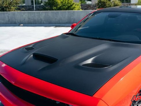 Used 2016 Dodge Challenger SRT Hellcat RWD image 26