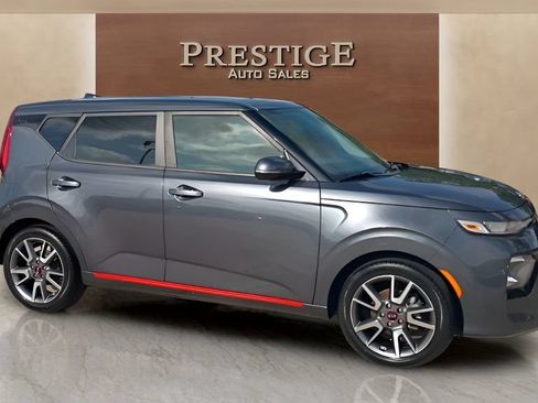 Used 2020 Kia Soul GT-Line w/ GT 2.0L Power Sunroof Package FWD image 13
