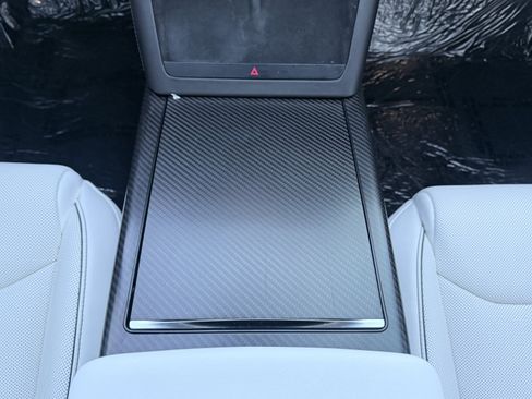 Used 2021 Tesla Model S Plaid image 56