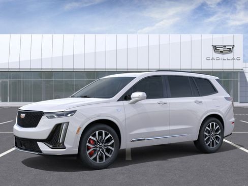 New 2025 Cadillac XT6 Sport w/ Technology Package image 2