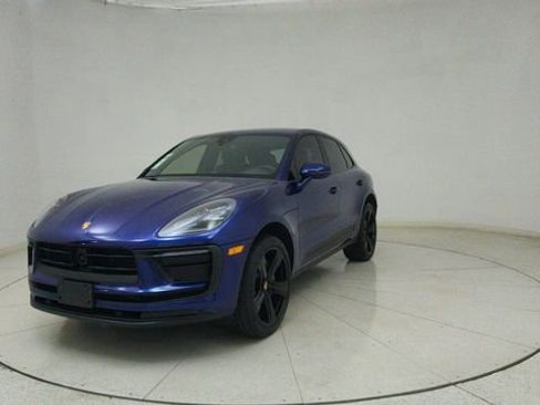 Used 2024 Porsche Macan image 64