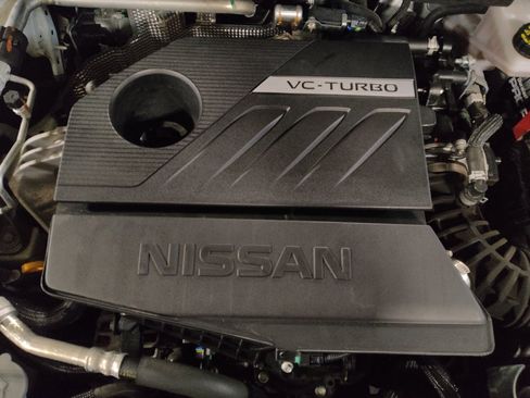Used 2022 Nissan Rogue SV image 30