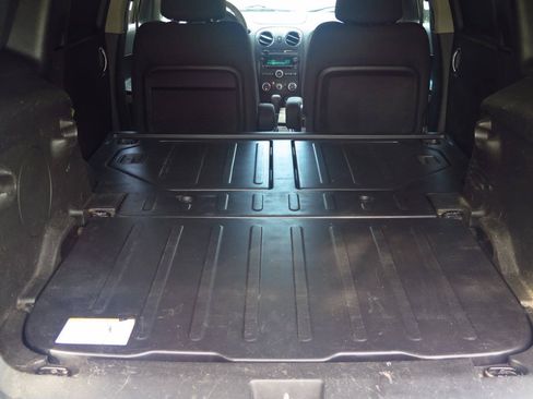 Used 2008 Chevrolet HHR LT FWD image 8