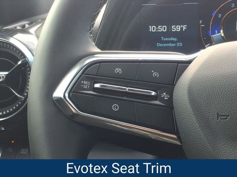 New 2026 Chevrolet Equinox LT w/ Convenience Package II image 18