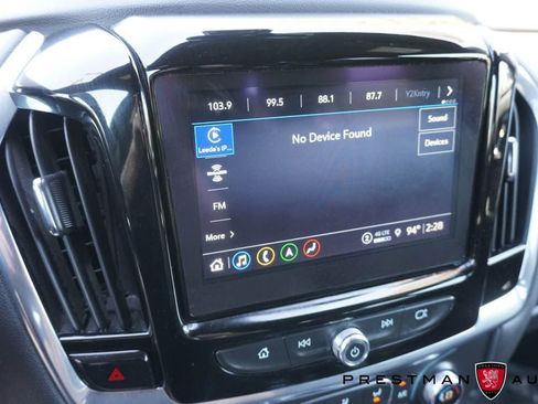 Used 2023 Chevrolet Traverse RS AWD/4WD image 28
