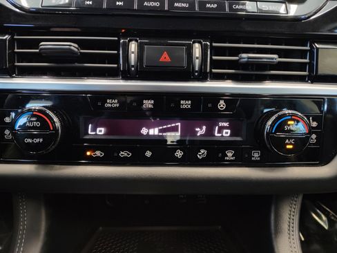 Certified 2023 Nissan Pathfinder Platinum w/ Lighting Package (N93) image 23