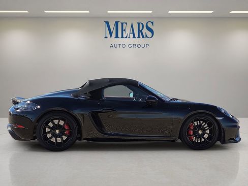 Used 2021 Porsche 718 Boxster Spyder image 6