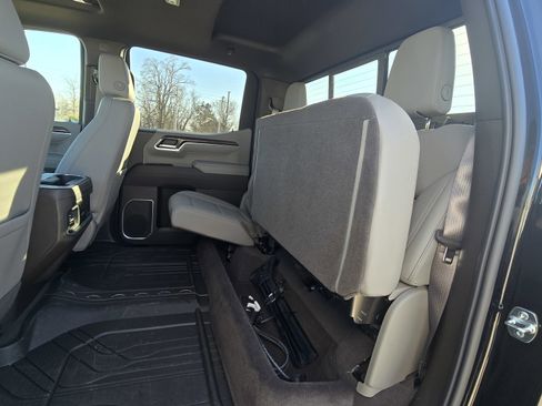 New 2026 Chevrolet Silverado 1500 RST w/ Redline Edition AWD/4WD image 22