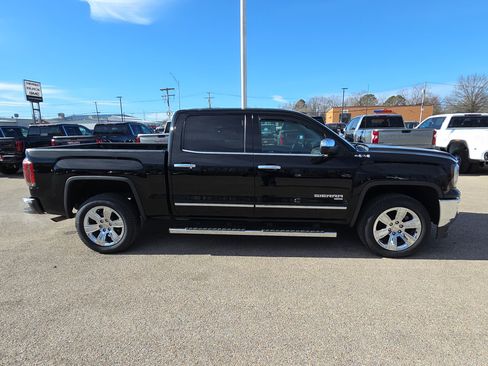 Used 2018 GMC Sierra 1500 SLT image 10