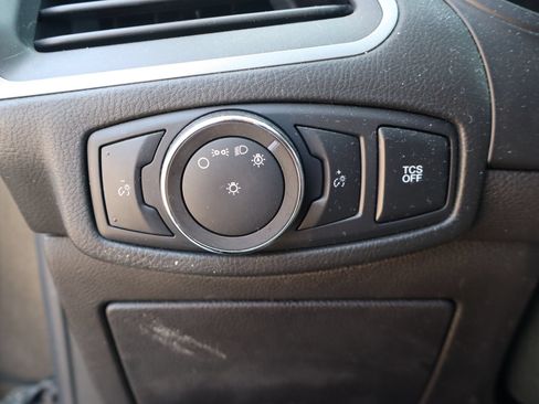 Used 2020 Ford Edge SE AWD/4WD image 14