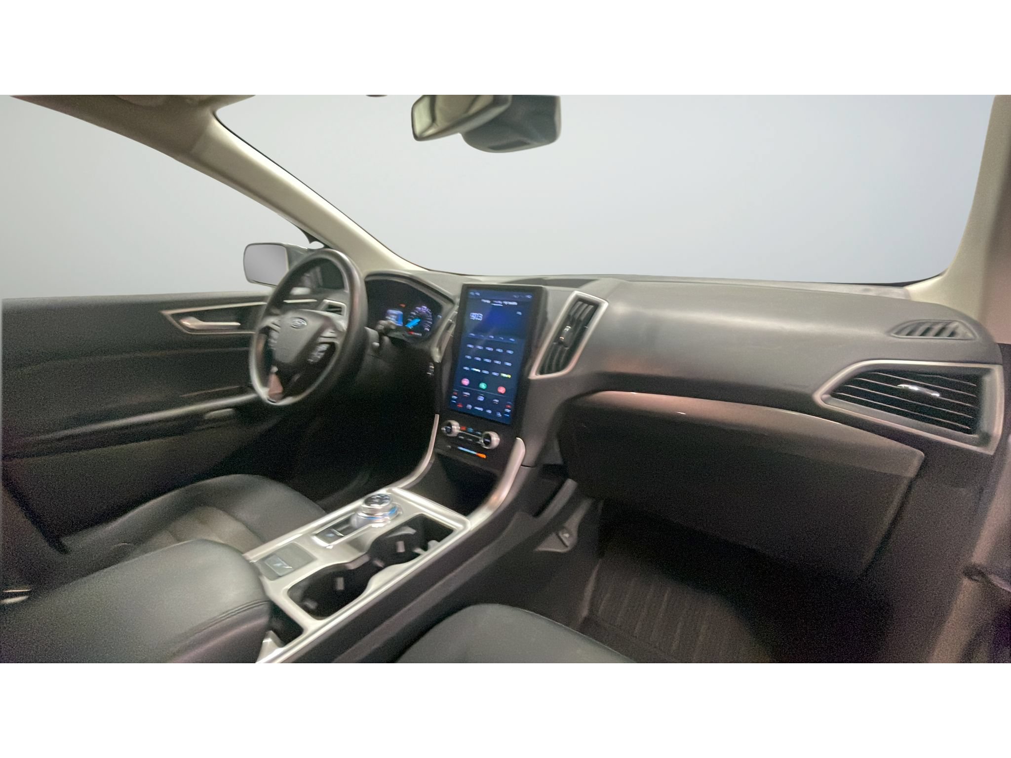 Used 2023 Ford Edge SEL AWD/4WD image 18