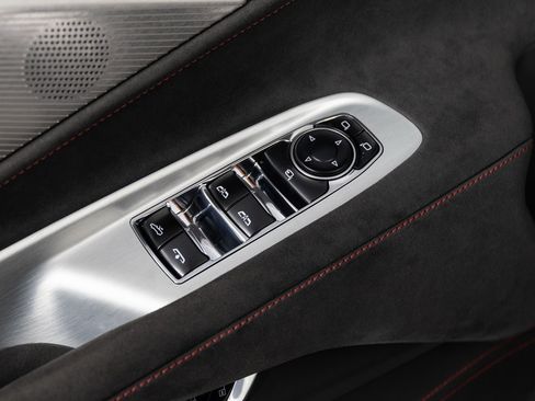 Used 2023 Chevrolet Corvette Z06 image 13