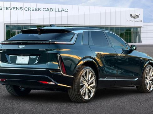 Certified 2025 Cadillac Lyriq Luxury w/ Nappa Leather Package image 3