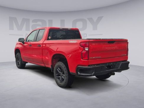 Used 2019 Chevrolet Silverado 1500 Custom Trail Boss w/ Custom Convenience Package AWD/4WD image 3