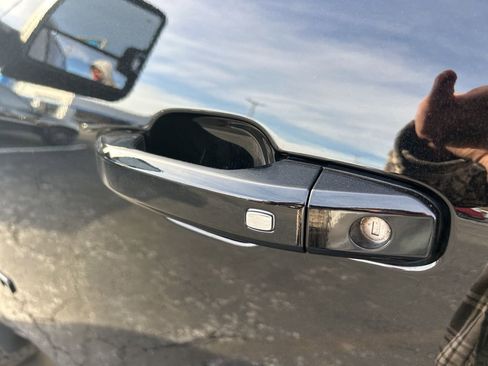 Used 2025 Chevrolet Silverado 2500 LT w/ Trail Boss Package image 17