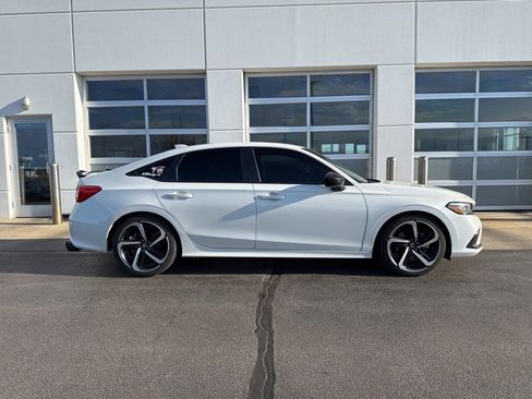 Used 2024 Honda Civic Si image 3