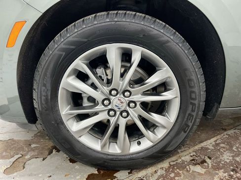 Used 2023 Buick Enclave Avenir image 29