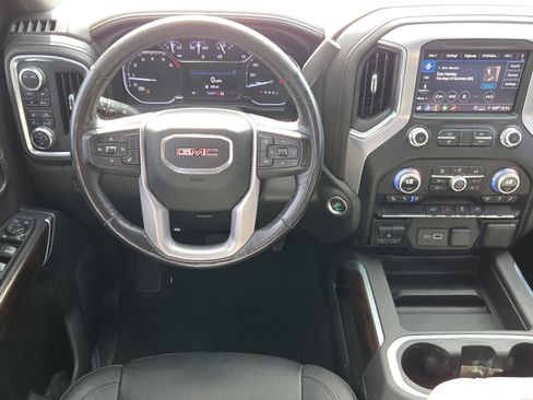 Used 2022 GMC Sierra 1500 SLT w/ SLT Premium Package AWD/4WD image 13