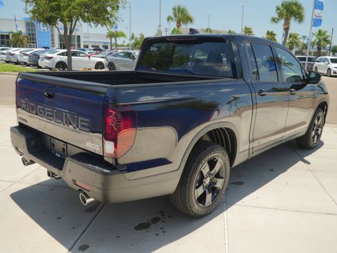 New 2026 Honda Ridgeline Black Edition image 5