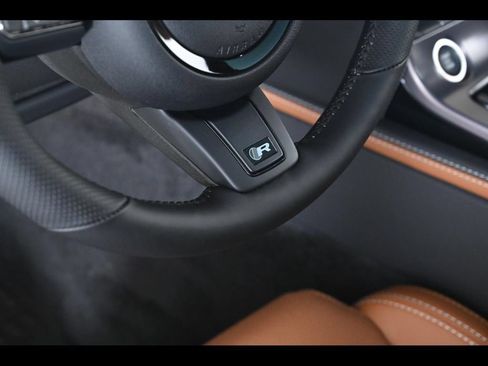 Used 2024 Jaguar F-TYPE R AWD/4WD image 19