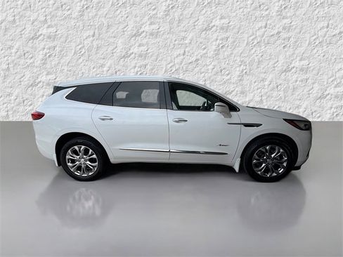 Used 2020 Buick Enclave Avenir w/ Avenir Technology Package image 2