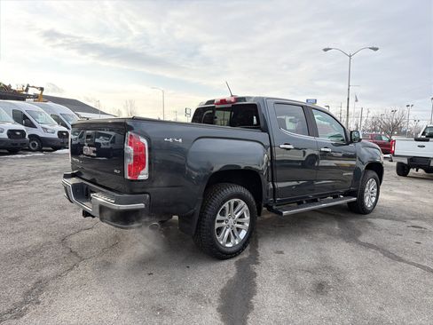 Used 2017 GMC Canyon SLT w/ Driver Alert Package image 6