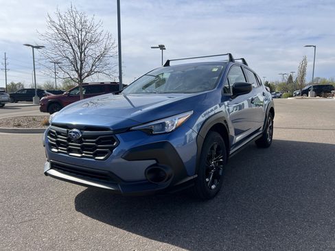 Used 2024 Subaru Crosstrek 2.0i image 14