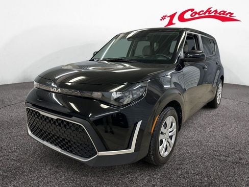 Used 2023 Kia Soul LX FWD image 29
