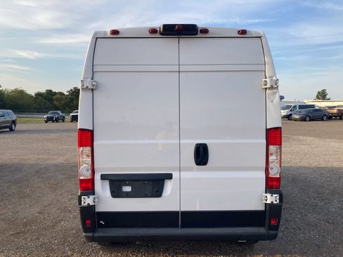 Used 2023 RAM ProMaster 2500 FWD image 6