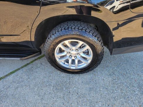 Used 2024 Chevrolet Tahoe LT image 10