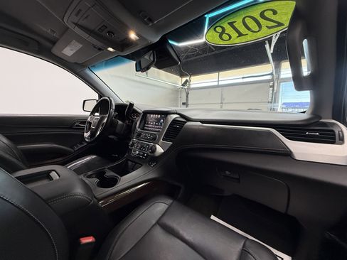Used 2018 GMC Yukon SLT image 22
