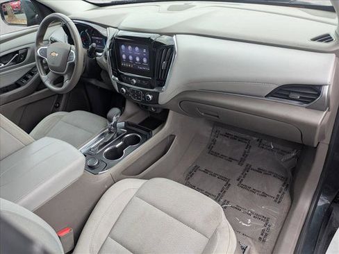 Used 2021 Chevrolet Traverse LT w/ LPO, Cargo Package image 22