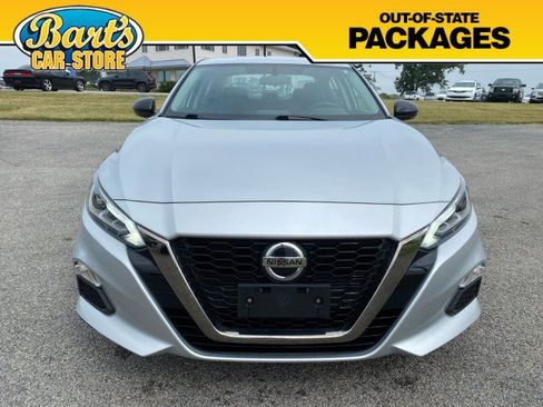 Used 2019 Nissan Altima 2.5 SR w/ SR Premium Package AWD/4WD image 2