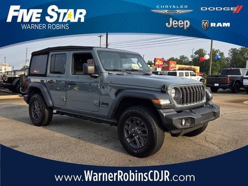 Used 2024 Jeep Wrangler Unlimited Sport AWD/4WD image 1
