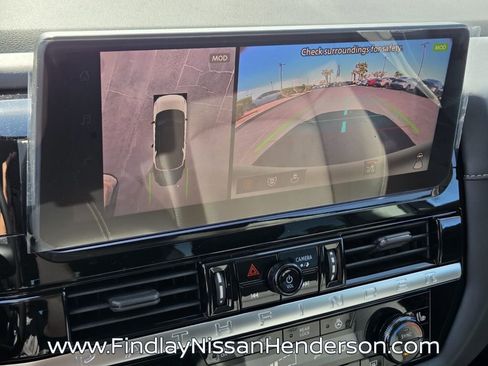 New 2026 Nissan Pathfinder SL FWD image 14