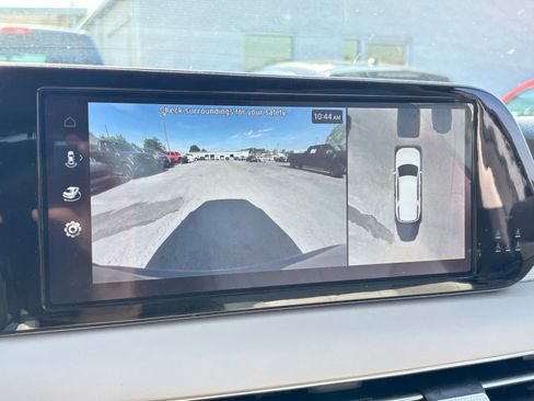 Used 2025 Hyundai Palisade Calligraphy image 12